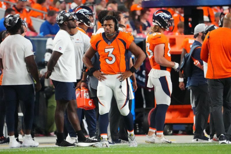 野马队对海鹰队第一周MNF的最终NFL伤病报告