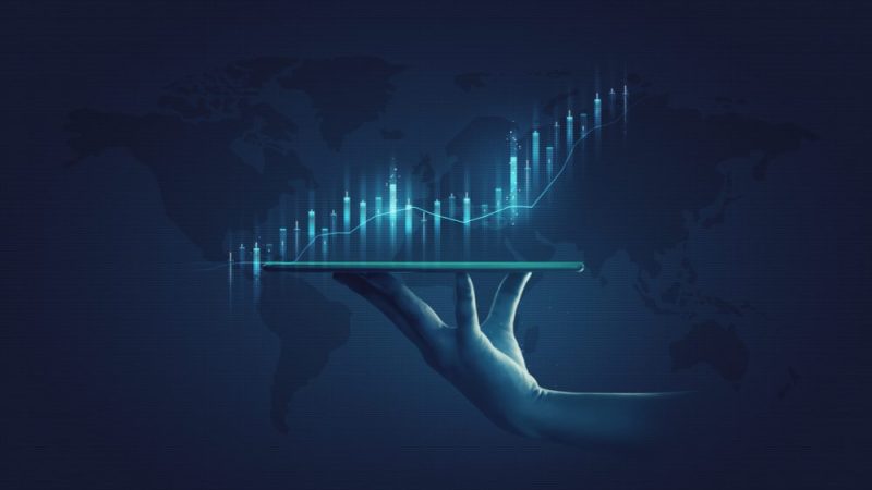 兰克的数字部门刺激了增长，但警告说2023财年的潜在成本飙升